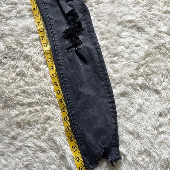 American Eagle Outfitters Charcoal Distressed Skinny Jeans - Picture 9 of 16